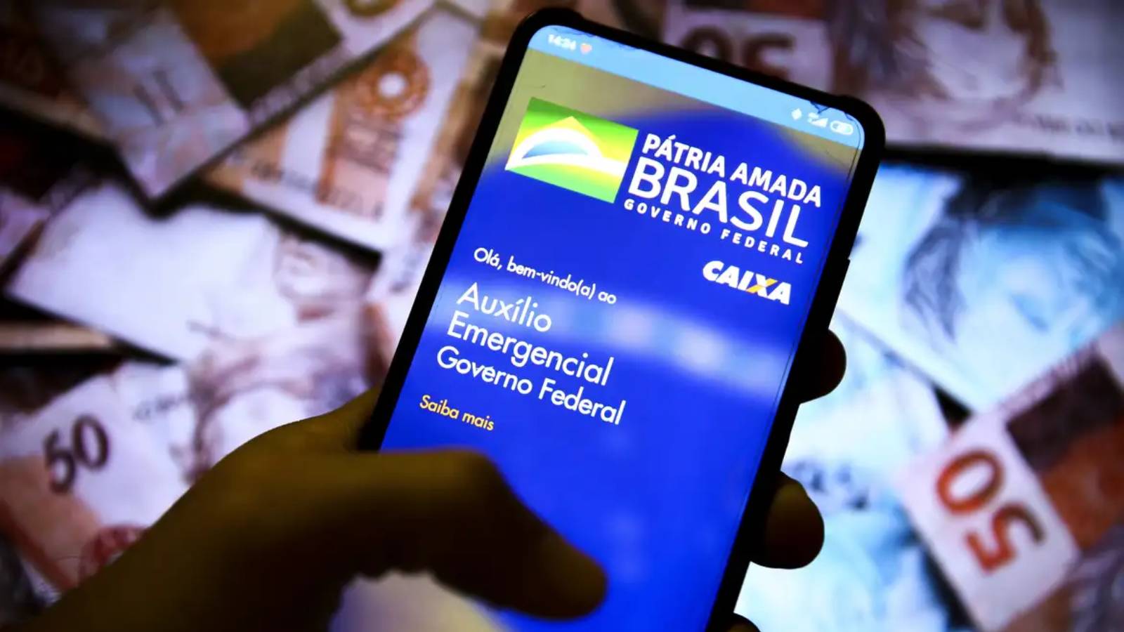 Mais de 177 mil famílias terão que devolver dinheiro do auxílio emergencial