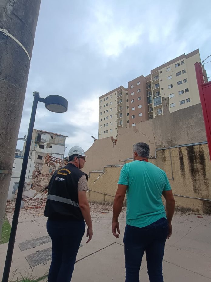 Crea-SP apura responsabilidades técnicas após desabamento de prédio interditado há cerca de dez anos em Guarulhos