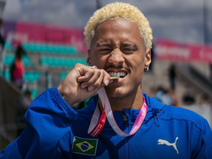 Atleta da Ponte Grande conquista ouro no Sul-Americano de Atletismo